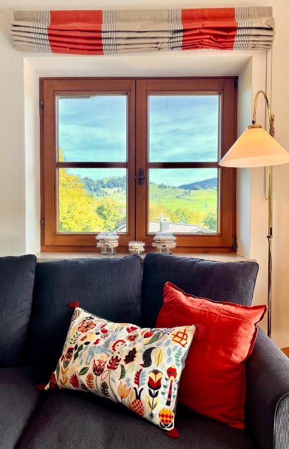 Wunderschoene Wohnung Mit Balkon Und Blick Auf Die Alpen Oberstaufen Exteriör bild