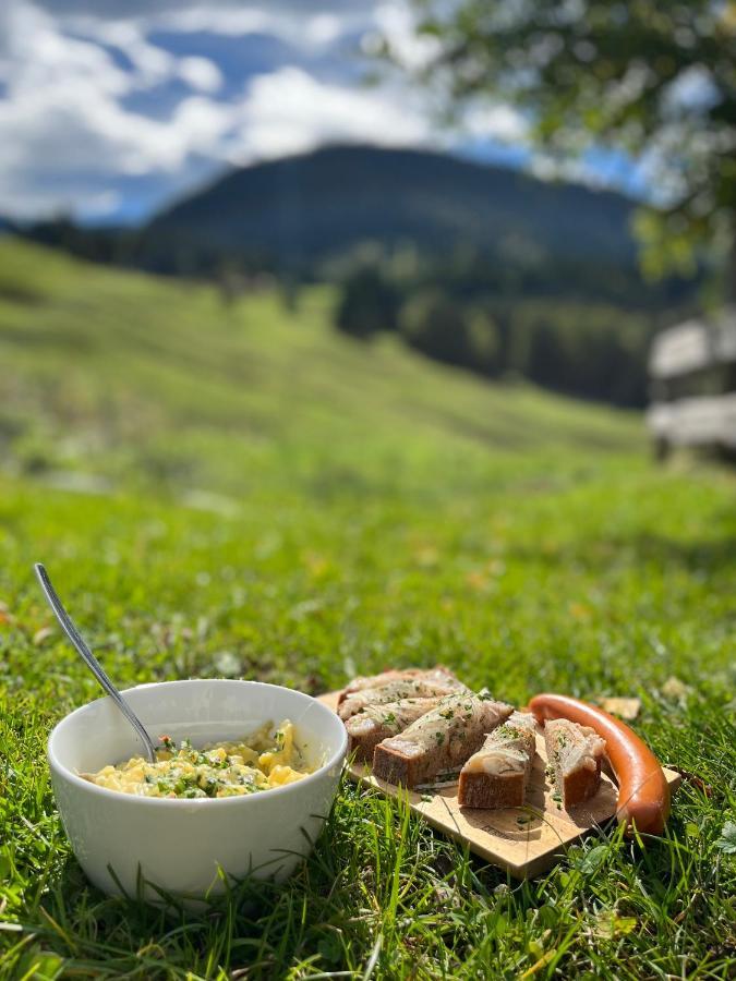 Wunderschoene Wohnung Mit Balkon Und Blick Auf Die Alpen Oberstaufen Exteriör bild